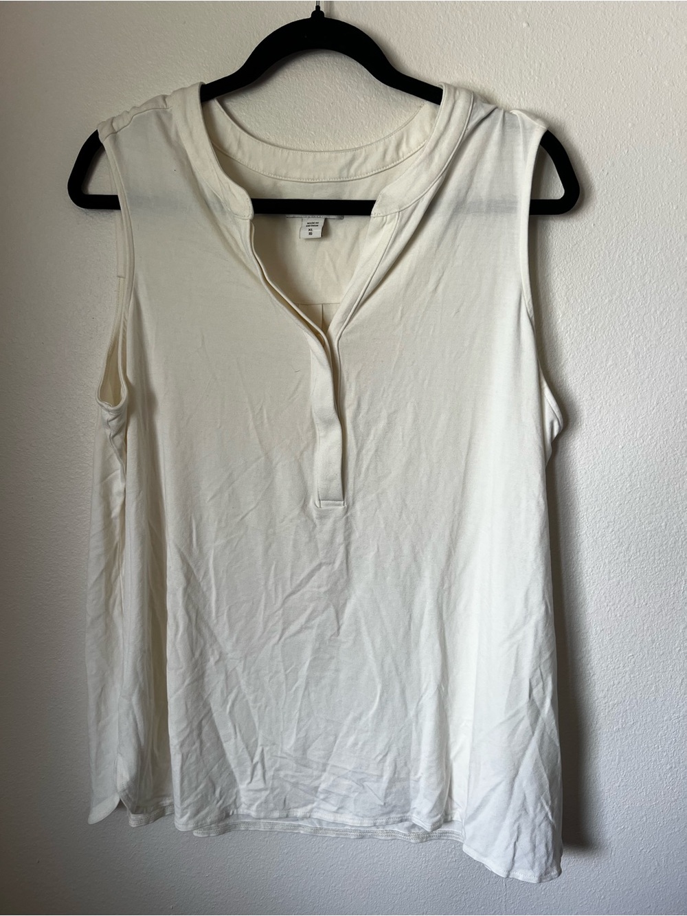 Coldwater Creek Ivory Sleeveless Blouse XL 16 Lightweight Stretch Top
